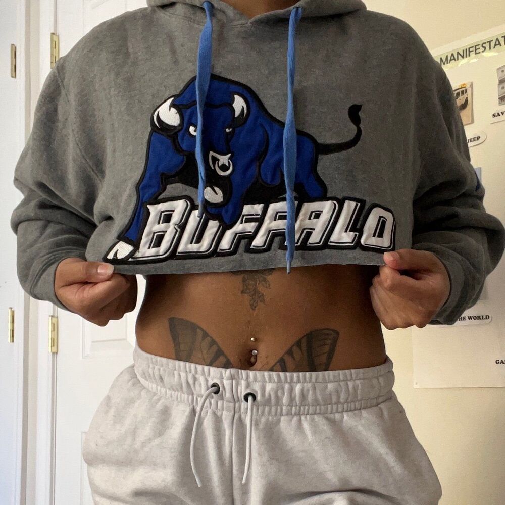 University at Buffalo sz:m Cropped Hoodie
